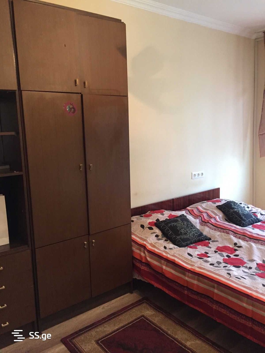 kandelaki st. 10 - 1 rooms