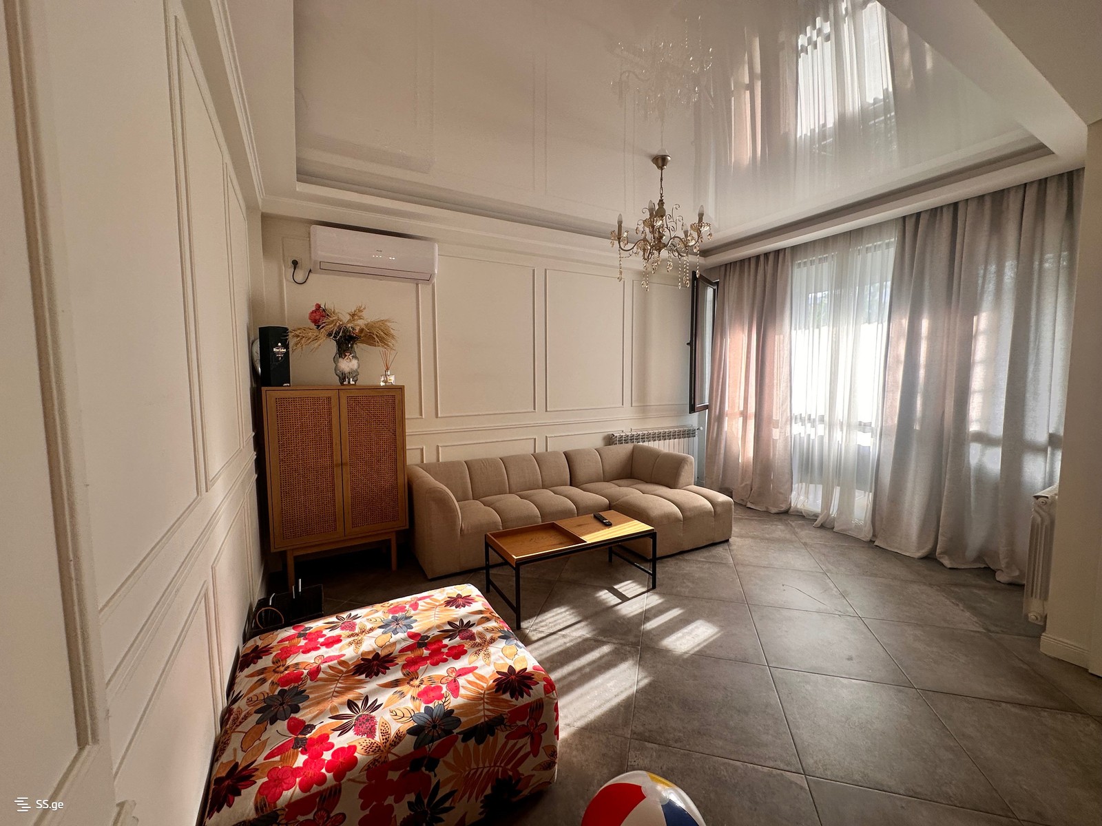 t. tabidze st. 94 - 5 rooms