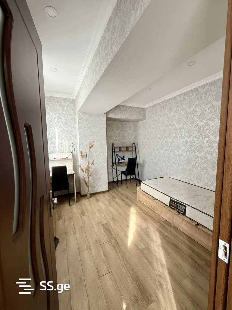 Квартира kipshidze st.