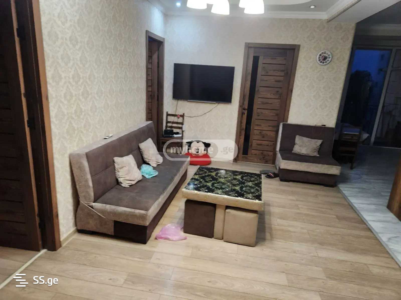 kaloubani st. - 4 rooms