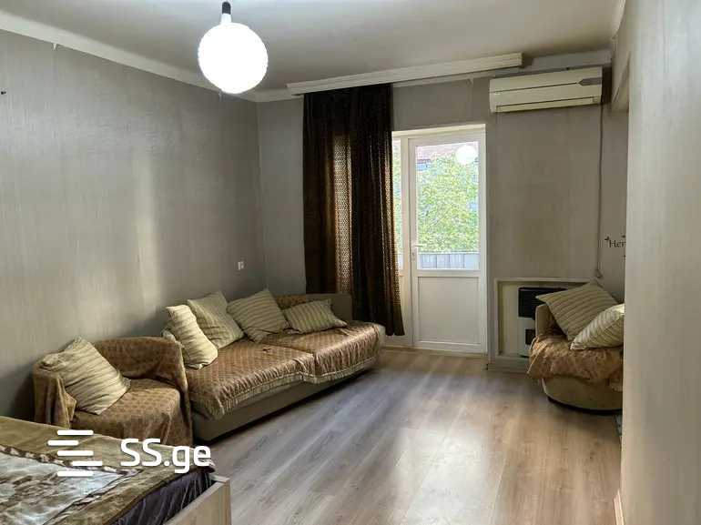 a.wereTlis avenue - 1 rooms