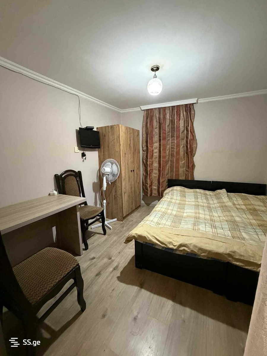 gorki st. 16 - 1 rooms