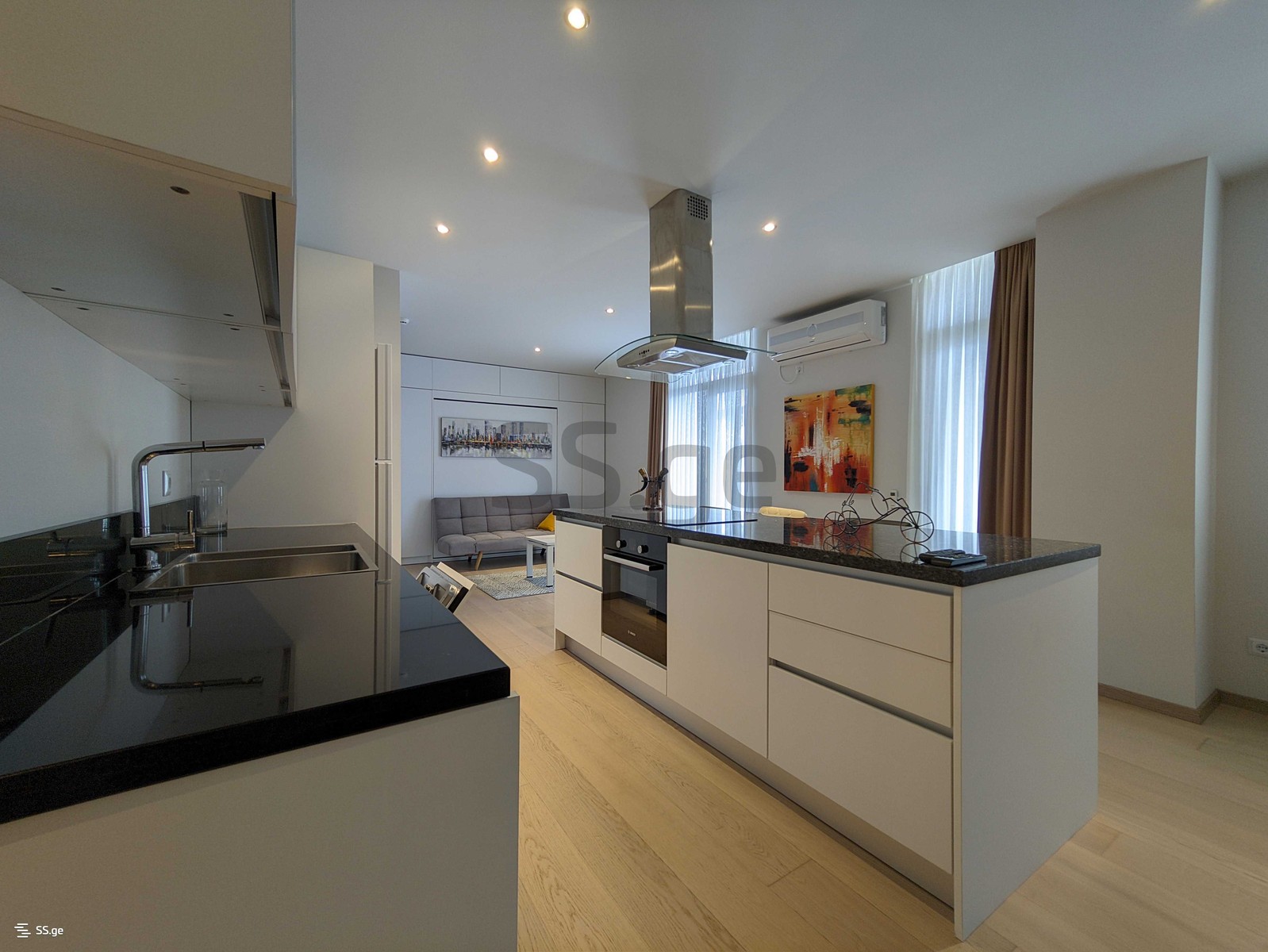 Lech and Maria Kaczynski street 23 - 2 rooms