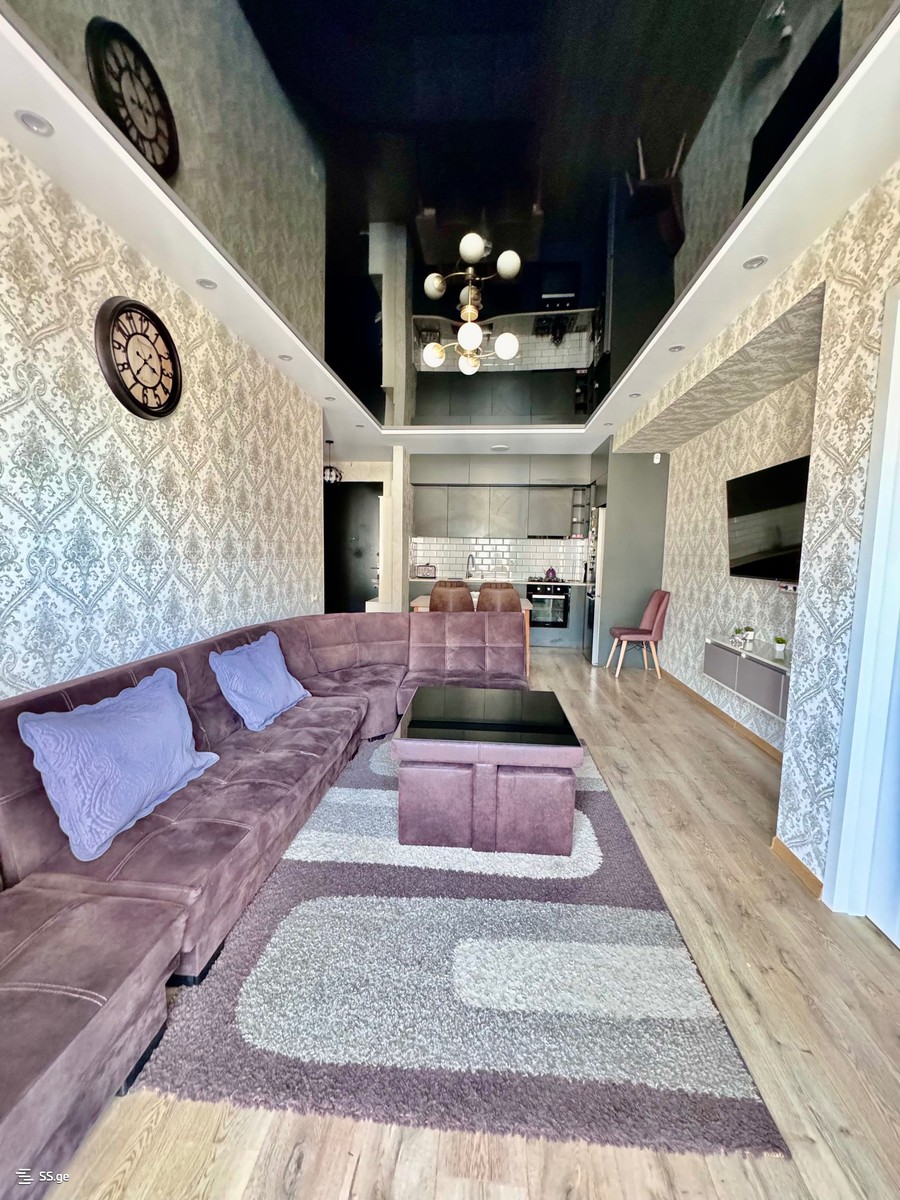 chkondideli st. 86 - 3 rooms