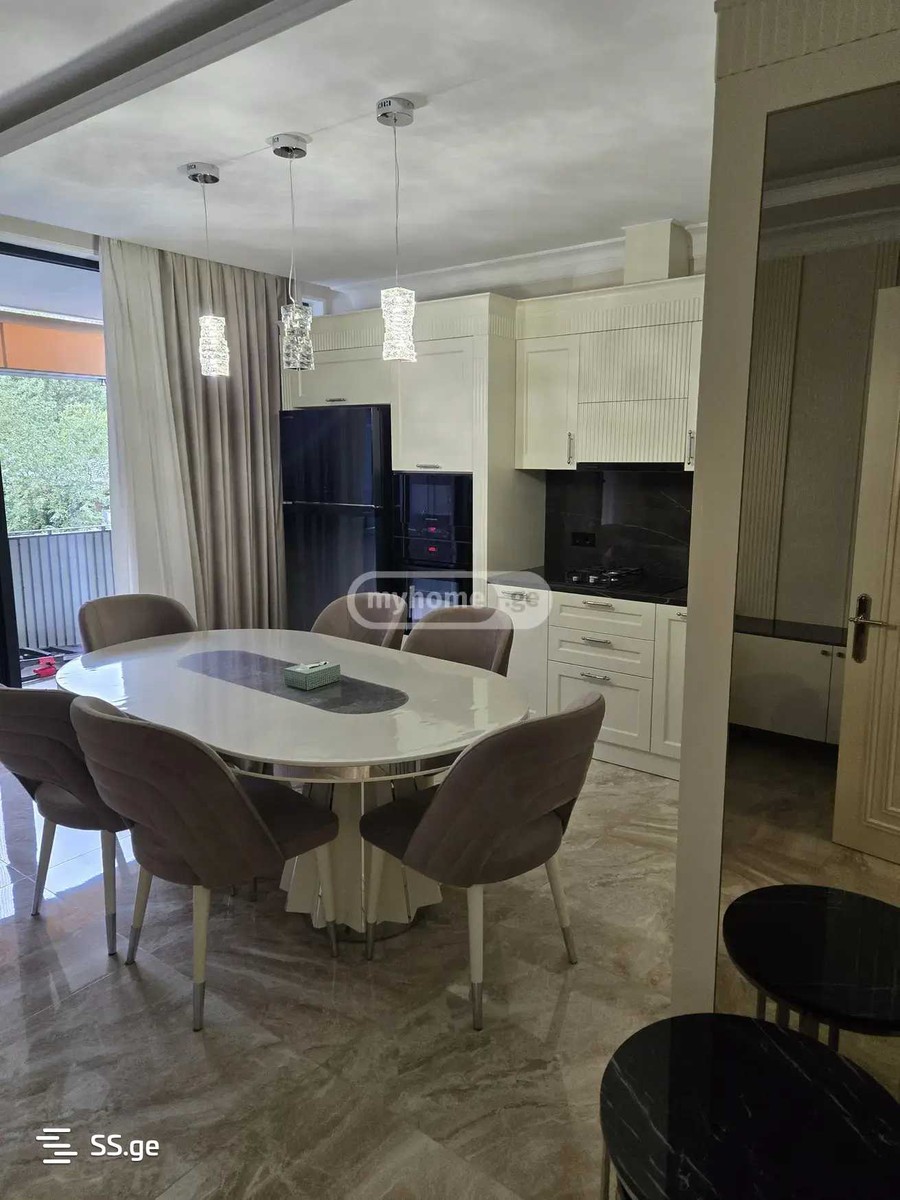 Taktakishvili St - 3 rooms