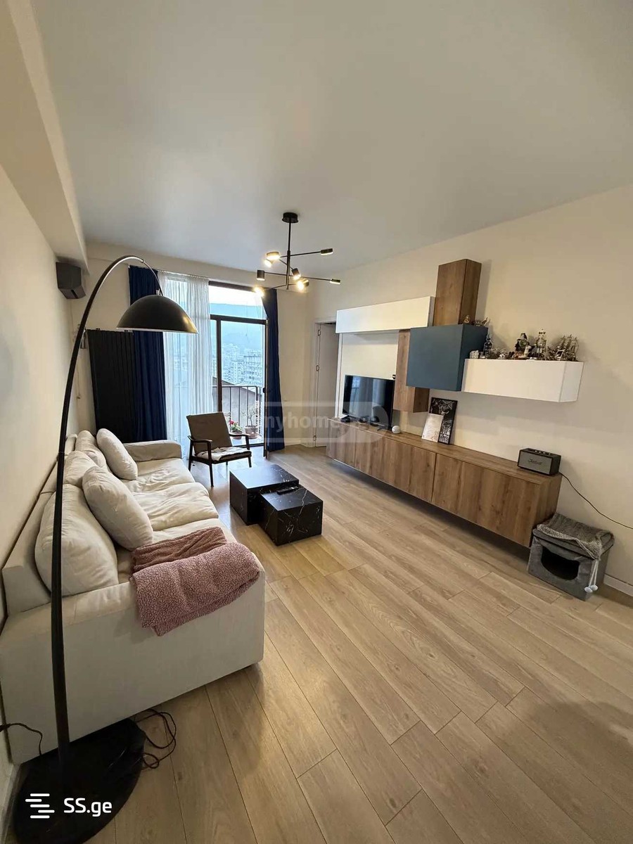 bakhtrioni st. - 2 rooms