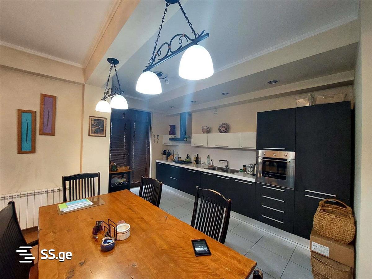 brose st. - 4 rooms