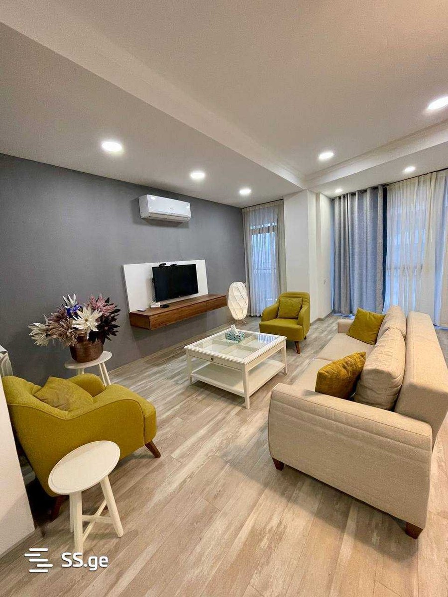 m. aleksidze st. 12 - 4 rooms