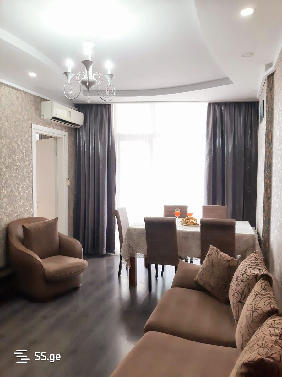 Kobaladze st. 15 - 3 rooms