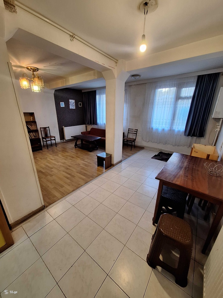 Chiladze st. 166 - 2 rooms