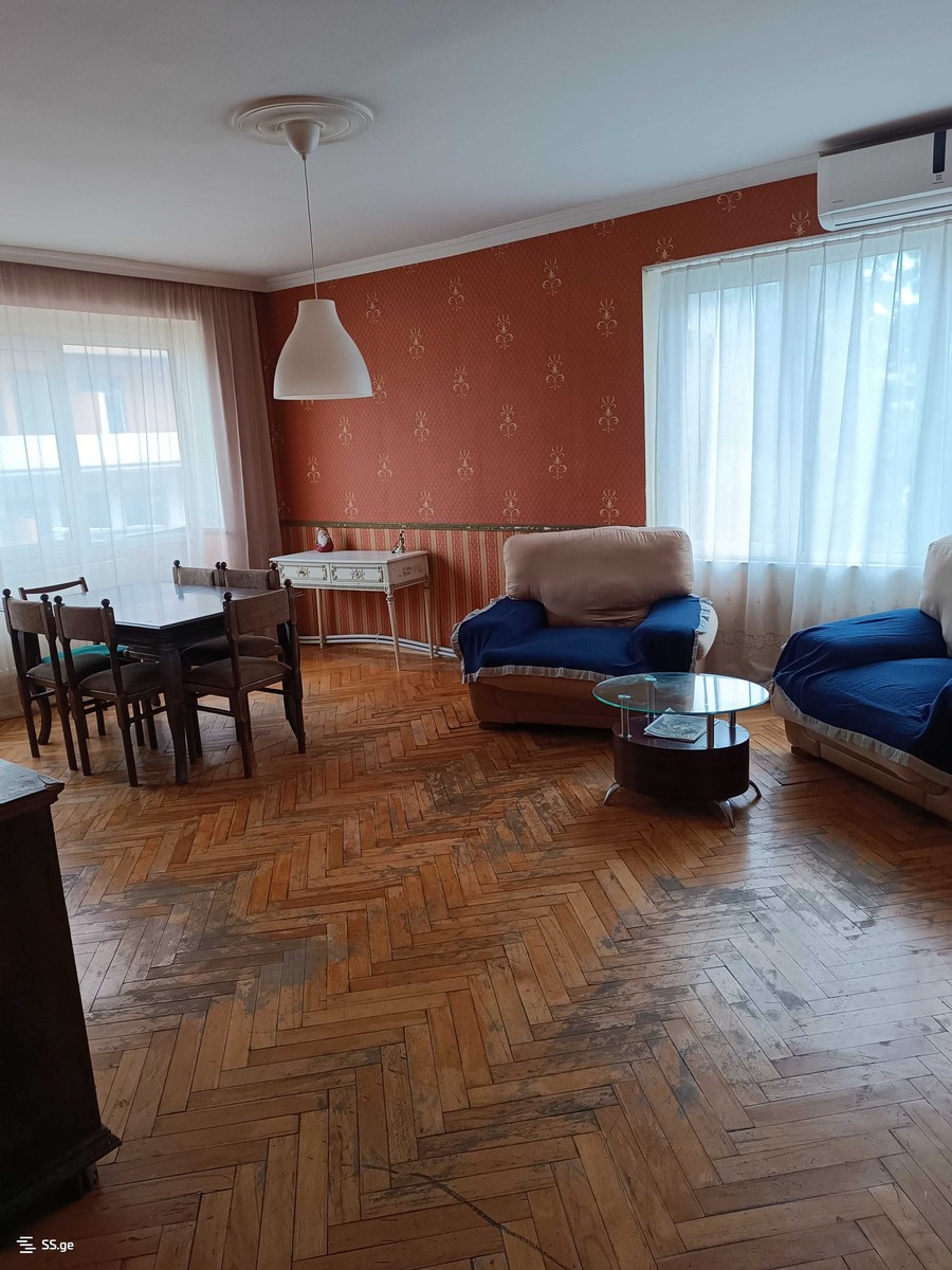 sairme st. - 3 rooms