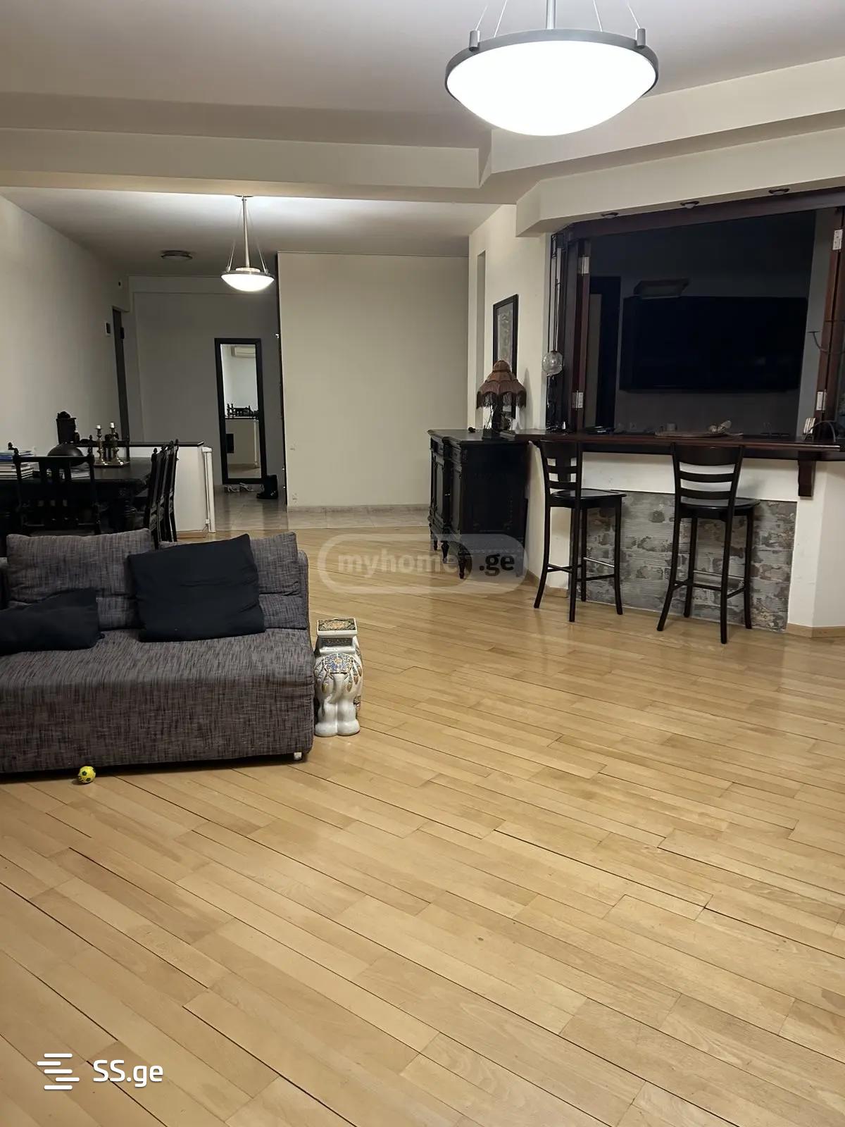 Chakhava st. - 5 rooms