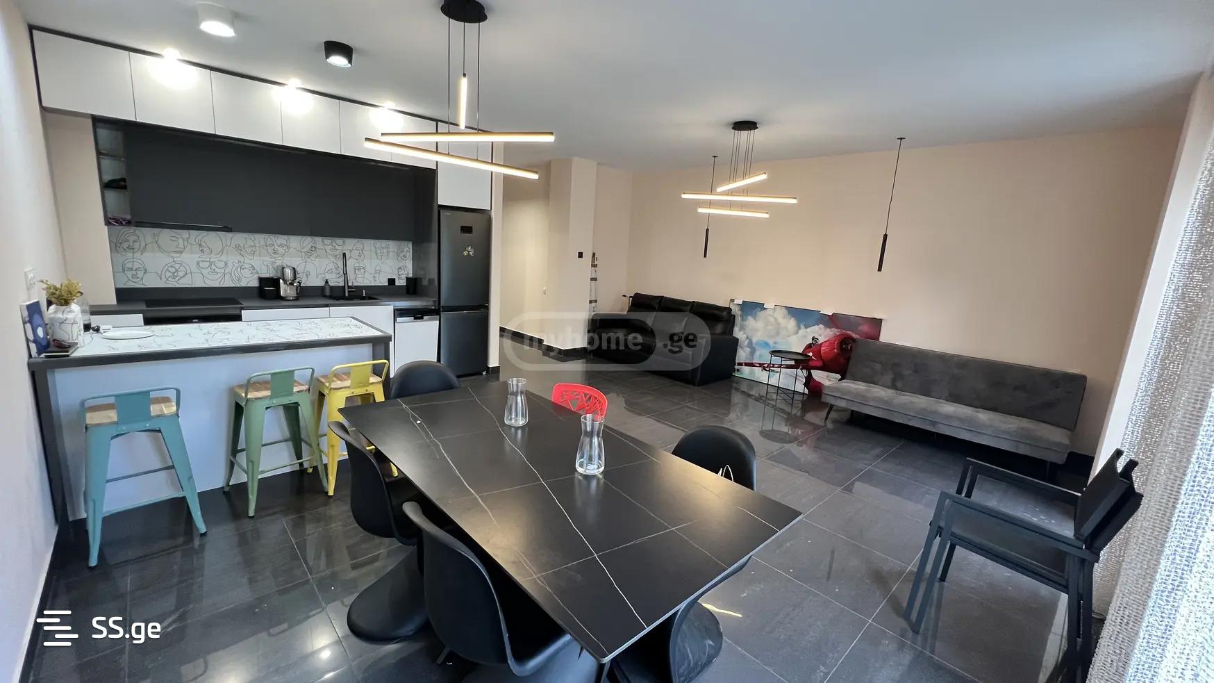 Lisi lake - 3 rooms