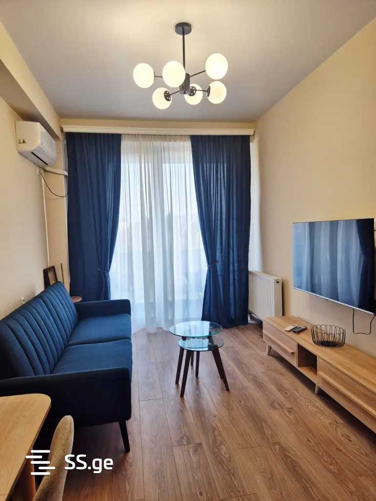 pshavi st. 32 - 2 rooms