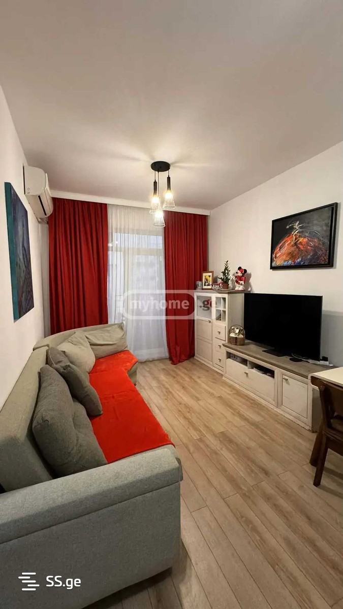 Bob walsh st. - 3 rooms