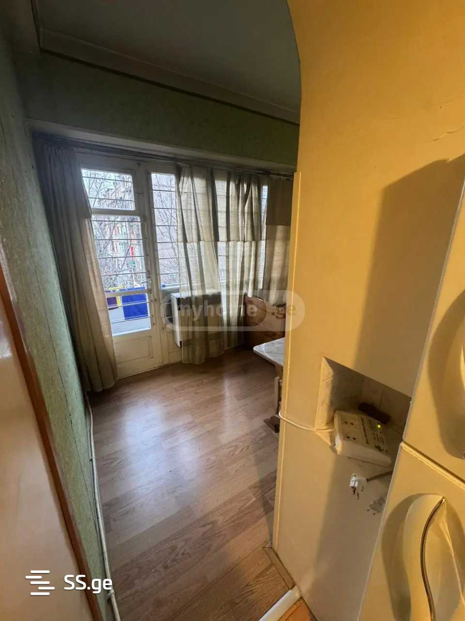 Квартира Ts. Dadiani st. (nadzaladevi)