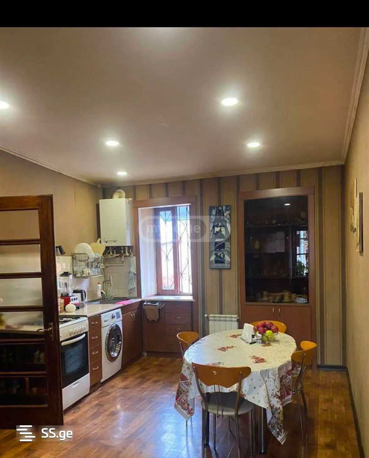 cinamdzgrishvili st. - 3 rooms