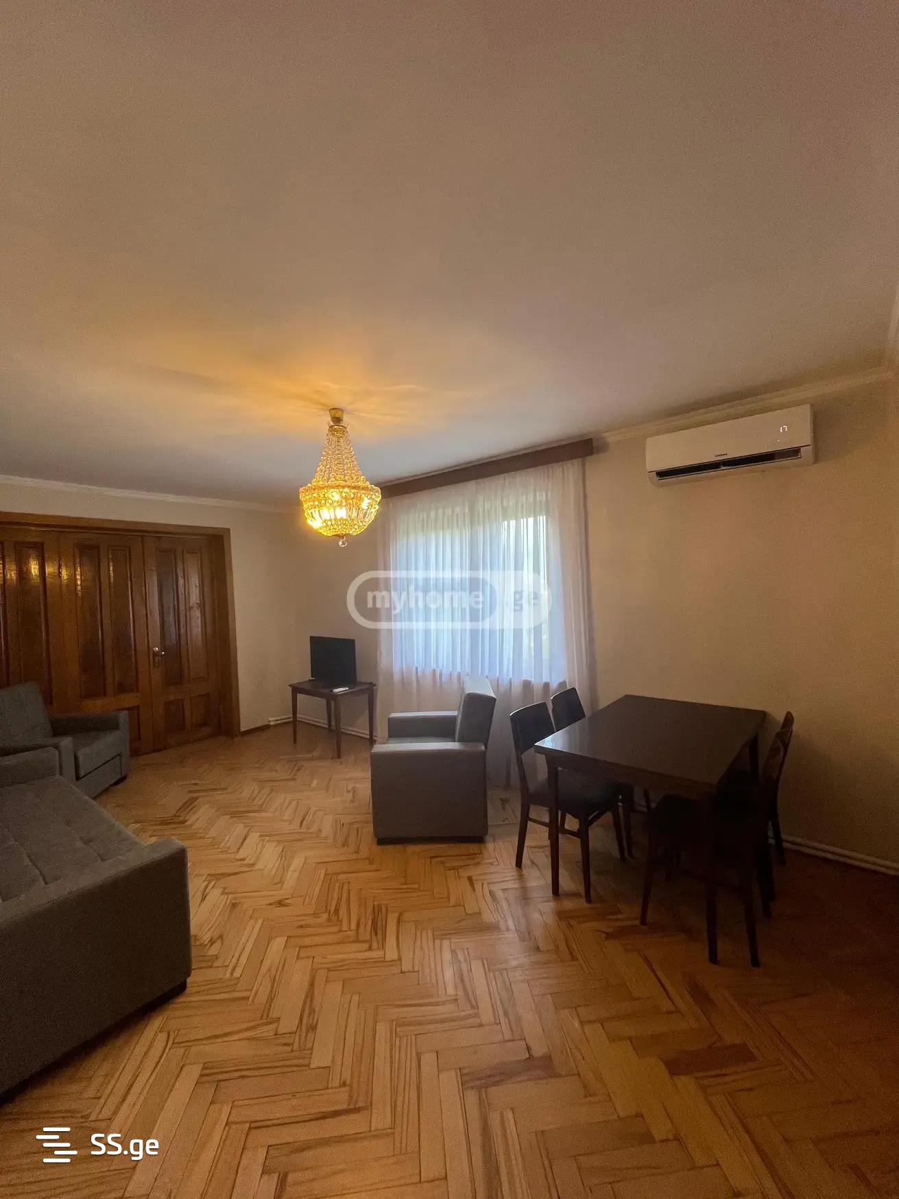 Block IV - Digomi massive - 4 rooms