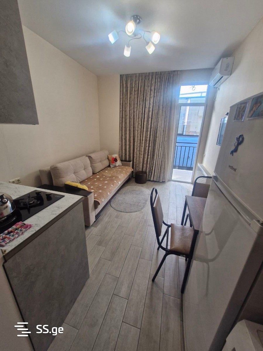 Bagrationi str. 28 - 1 rooms