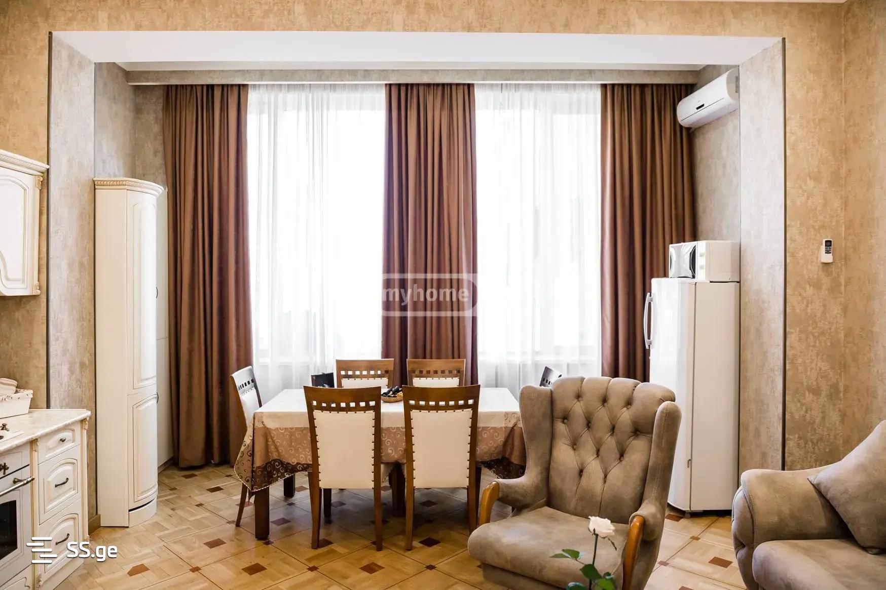 marjanishvili square - 5 rooms