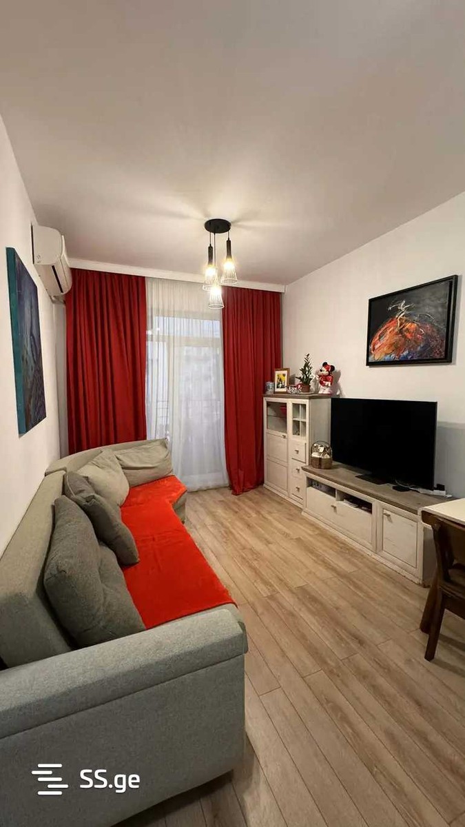 Bob walsh st. - 3 rooms