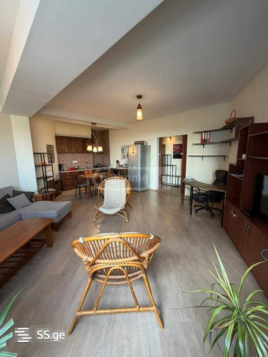 s. chikovani st. - 3 rooms