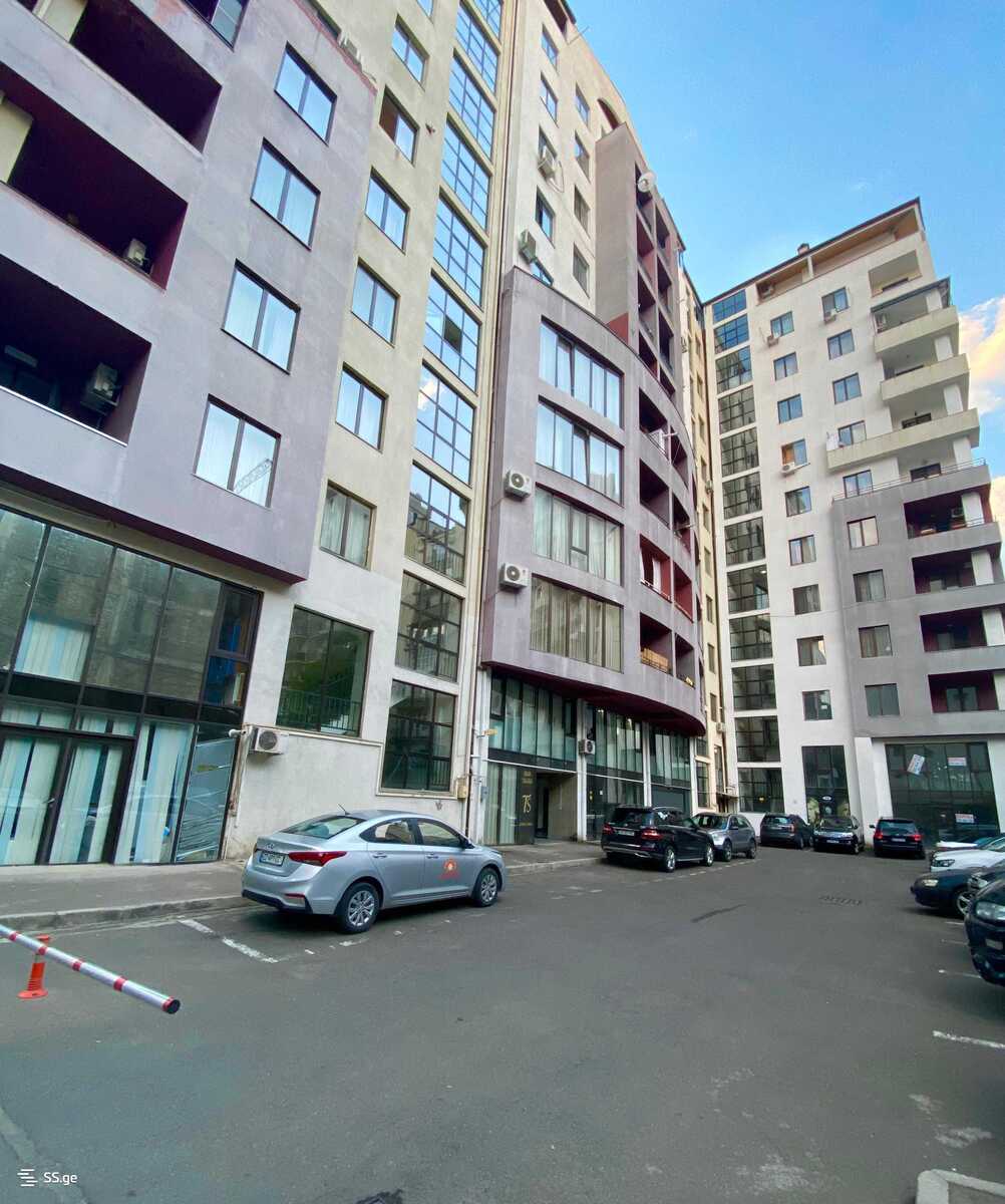 Квартира kipshidze st.