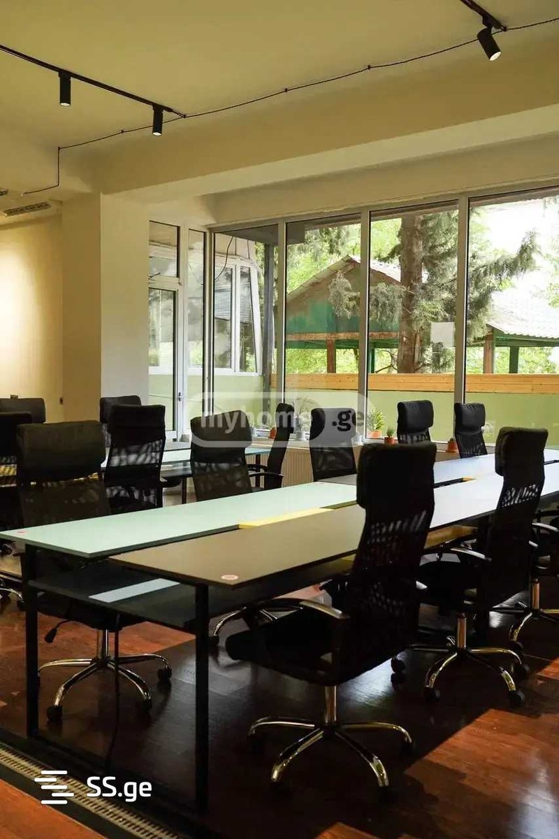 barnovi st. - 4 rooms