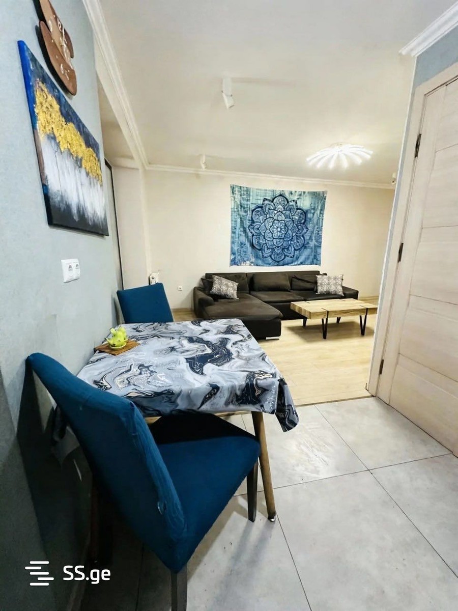 nucubidze st. 42 - 3 rooms