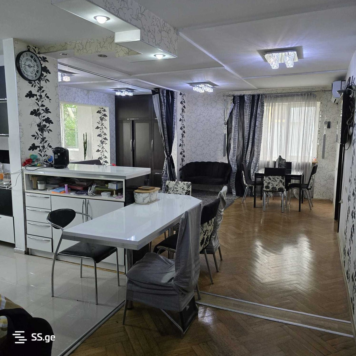 sairme st. - 3 rooms