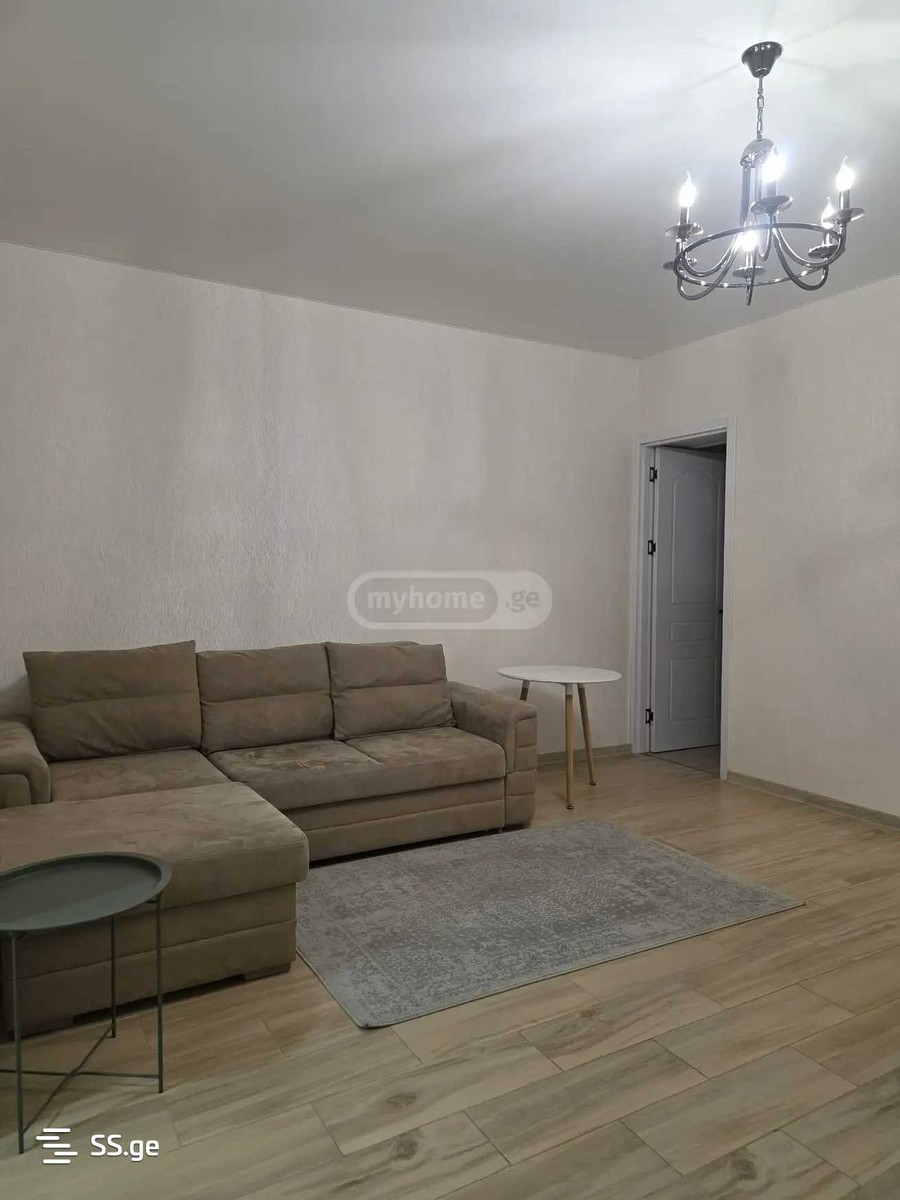 kumisi st. 28 - 3 rooms