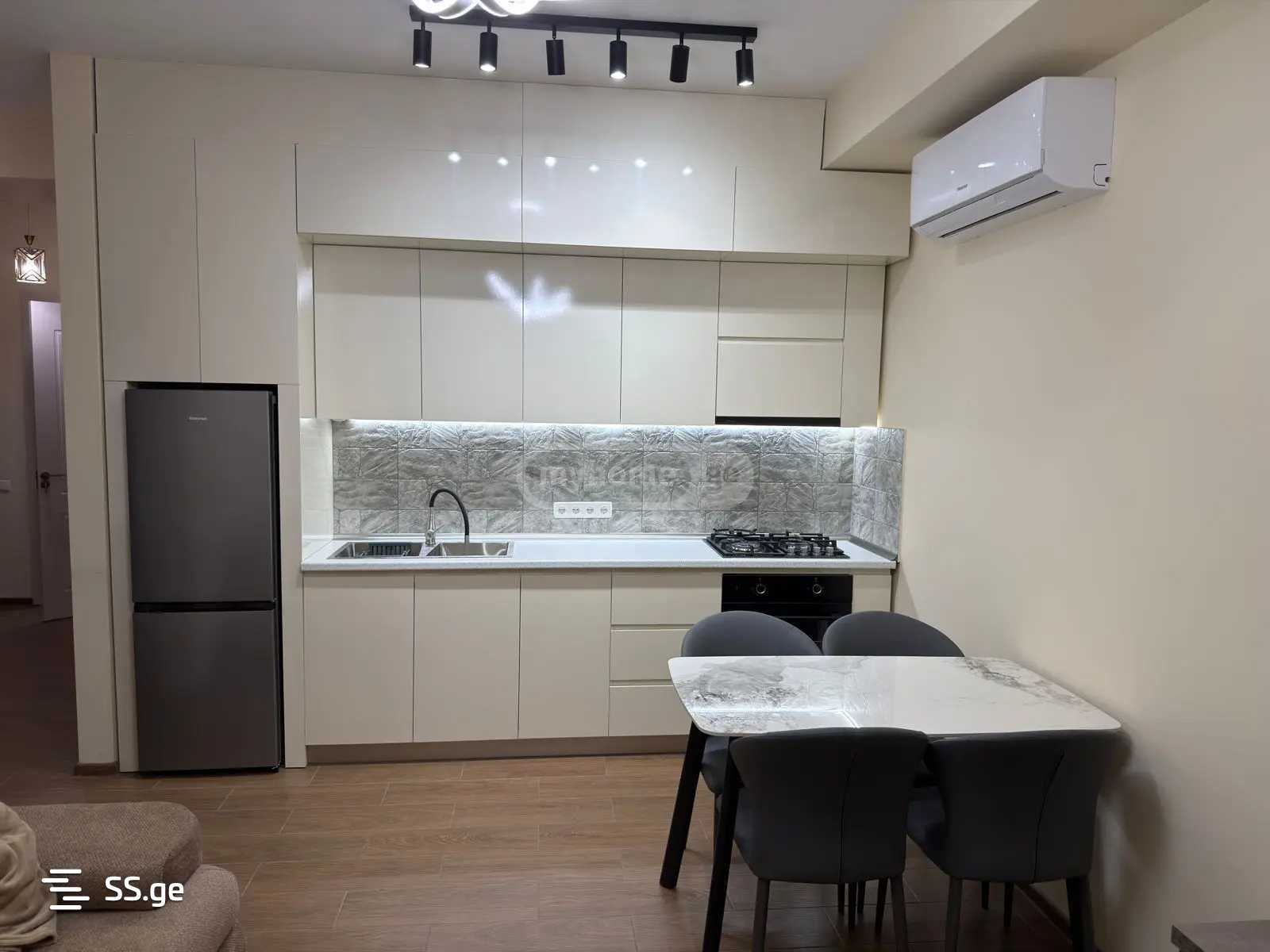 Квартира mirckhulava st.