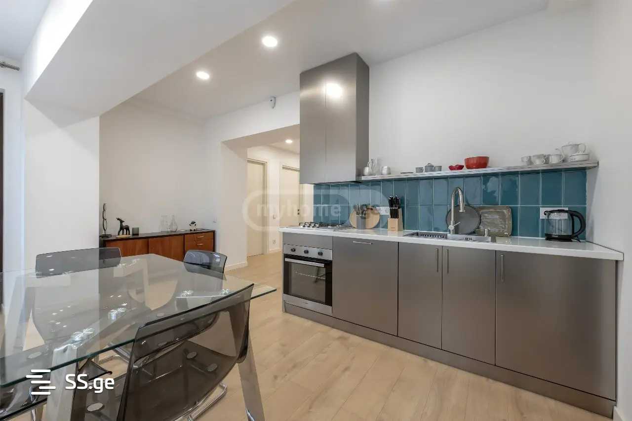 kostava st. - 3 rooms