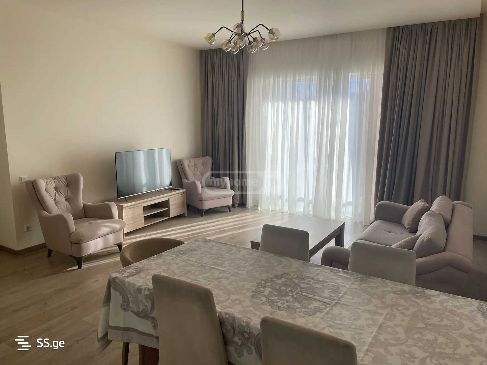 Kazbegi avenue 15 - 4 rooms