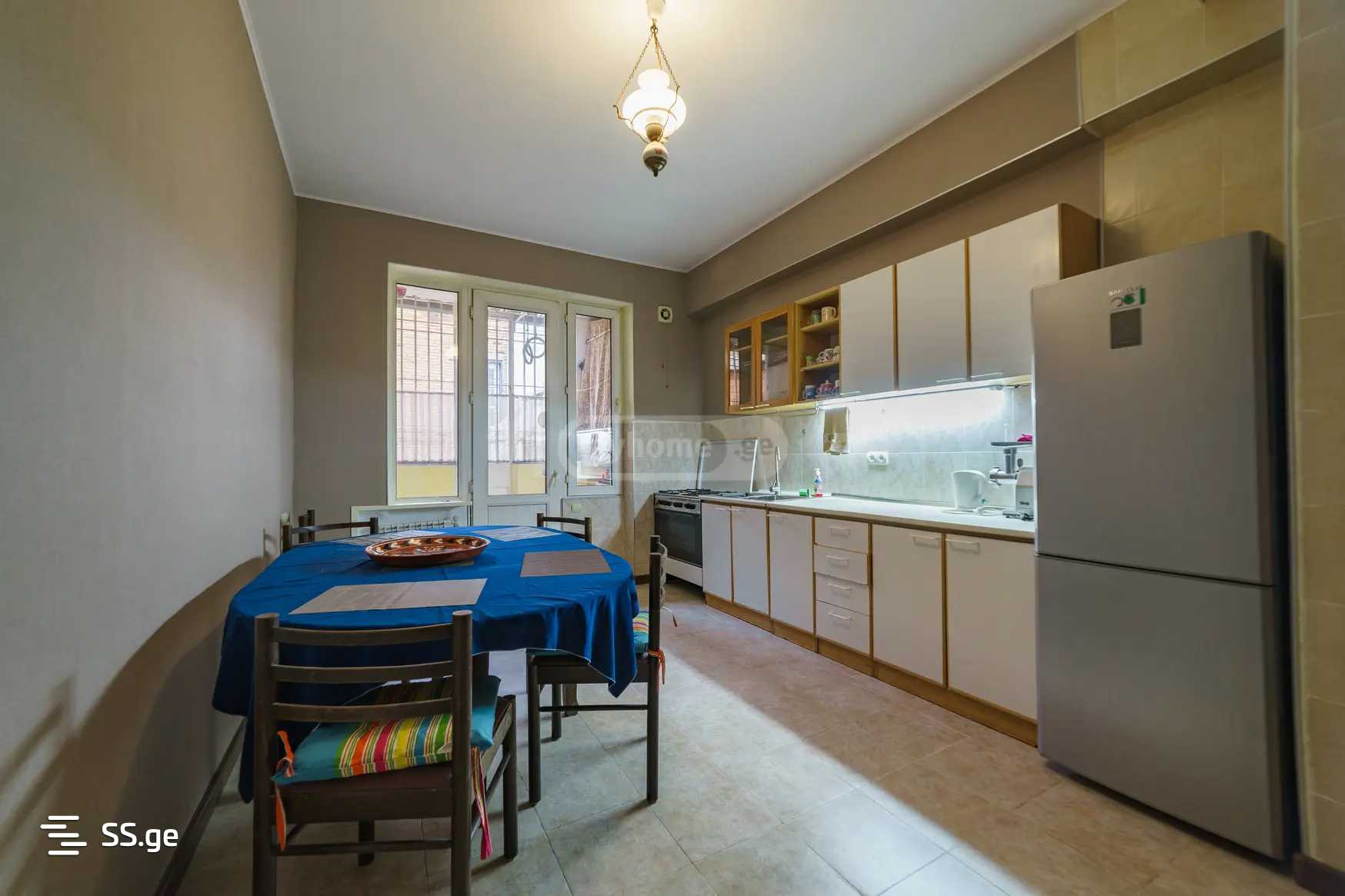 eristav-khoshtaria st. - 4 rooms