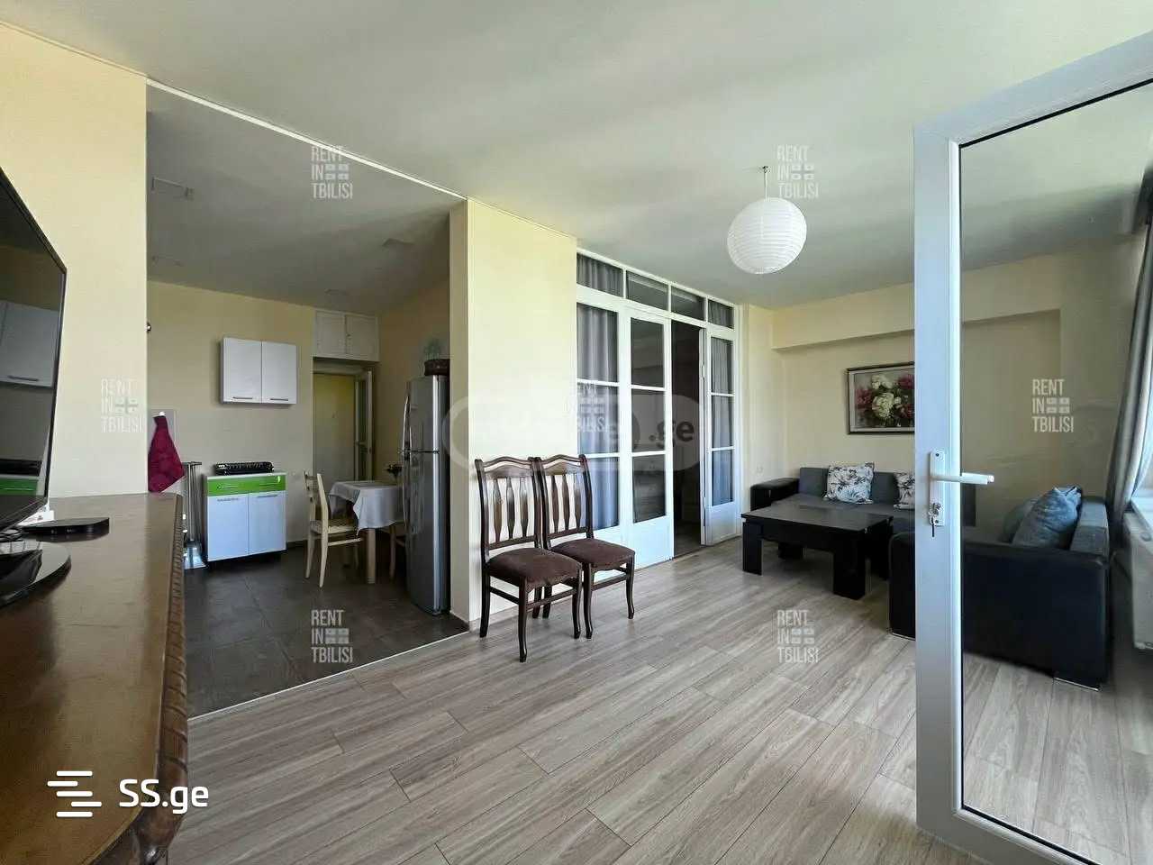 ckneti st. 1 - 2 rooms