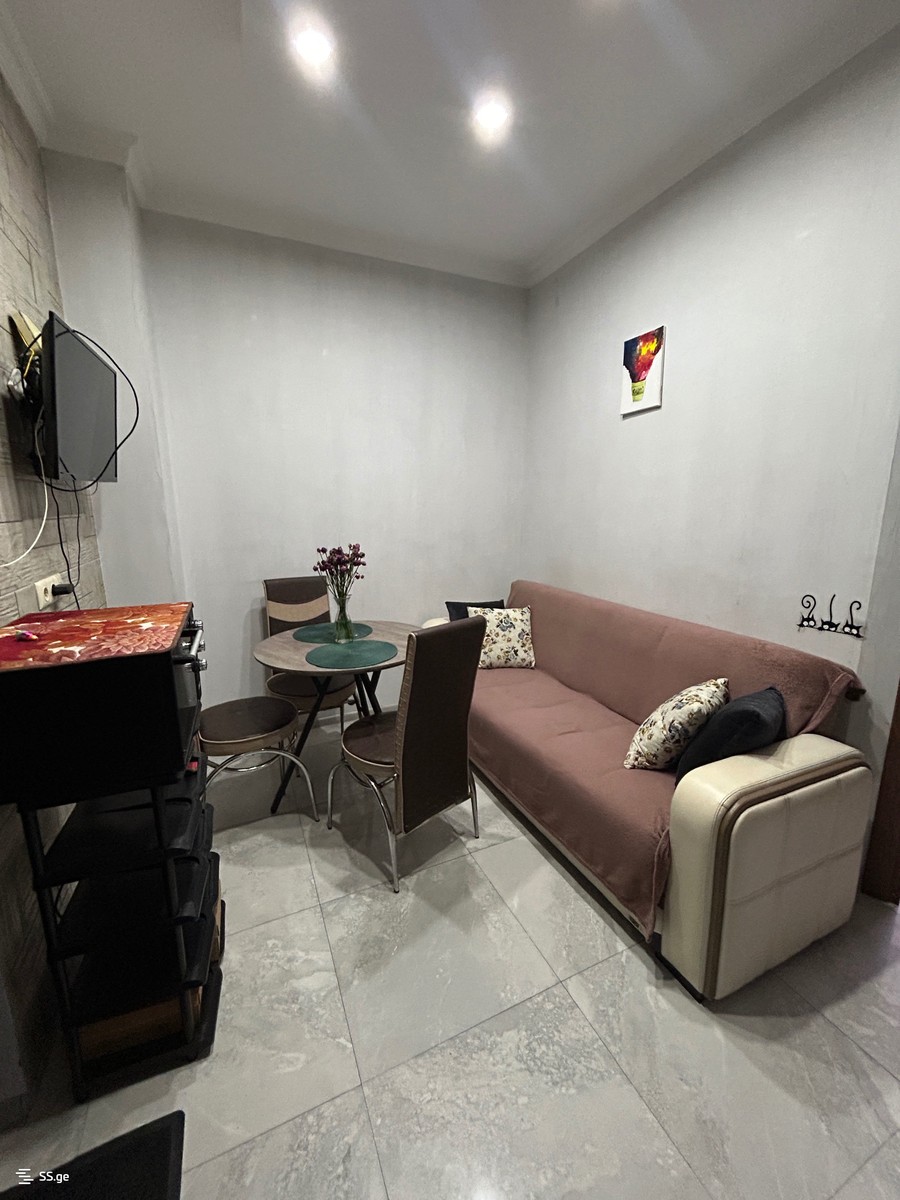 Sh. Inasaridze St. 21 - 3 rooms