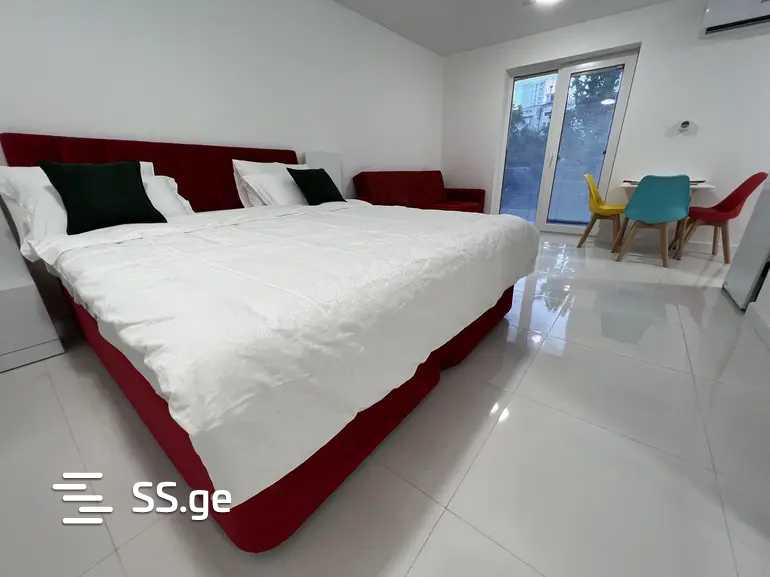 pekini st. - 1 rooms