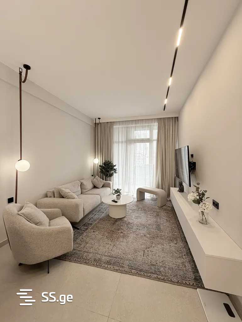 sairme st. - 3 rooms
