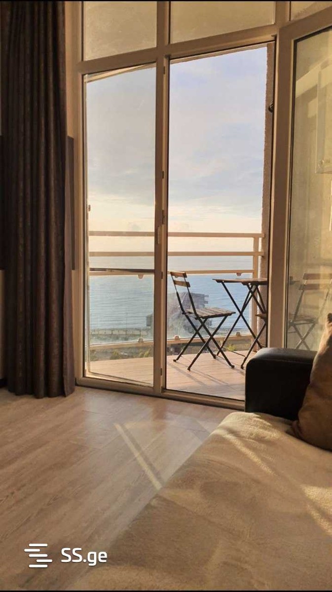 Sh. Inasaridze St. 4 - 3 rooms