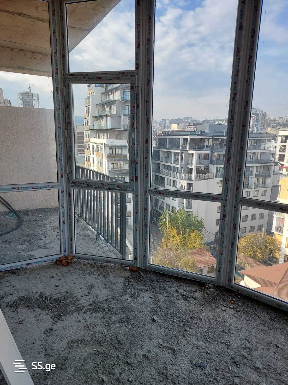 sairme st. - 4 rooms