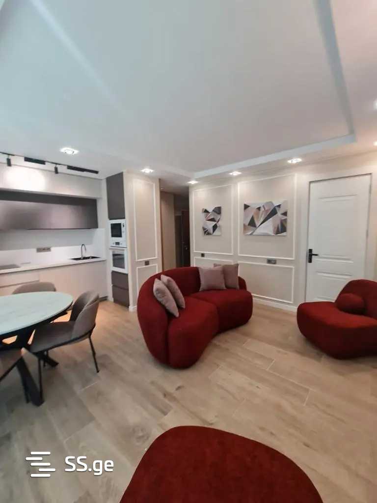 Lech and Maria Kaczynski street 23 - 3 rooms