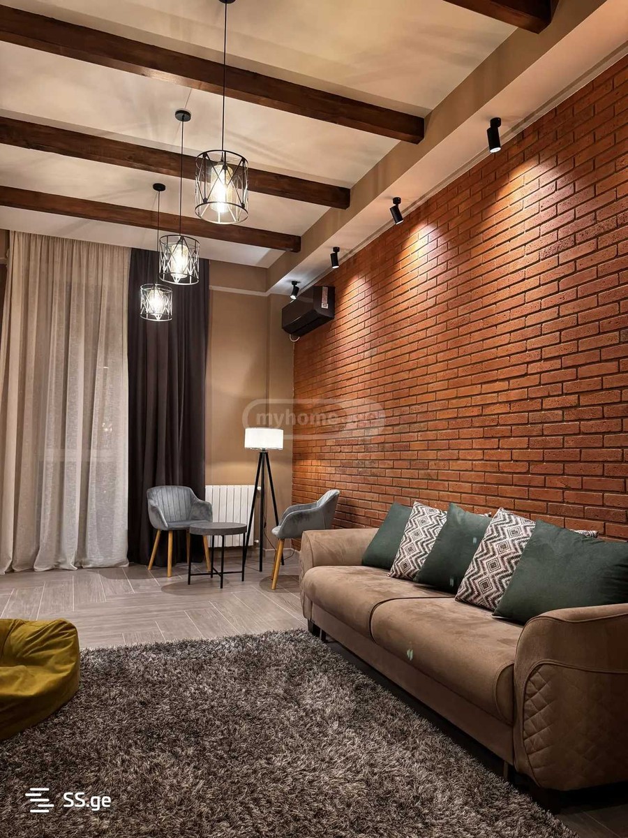 bakhtrioni st. 11 - 3 rooms