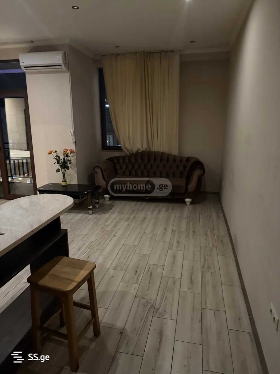 Zurab Chachua st. - 2 rooms