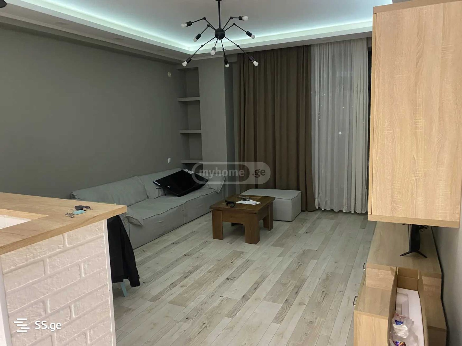 Beri Gabriel Salosi Ave. 152 - 4 rooms