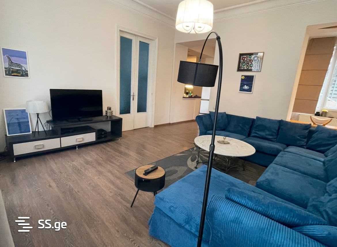 gogebashvili st. 52 - 3 rooms