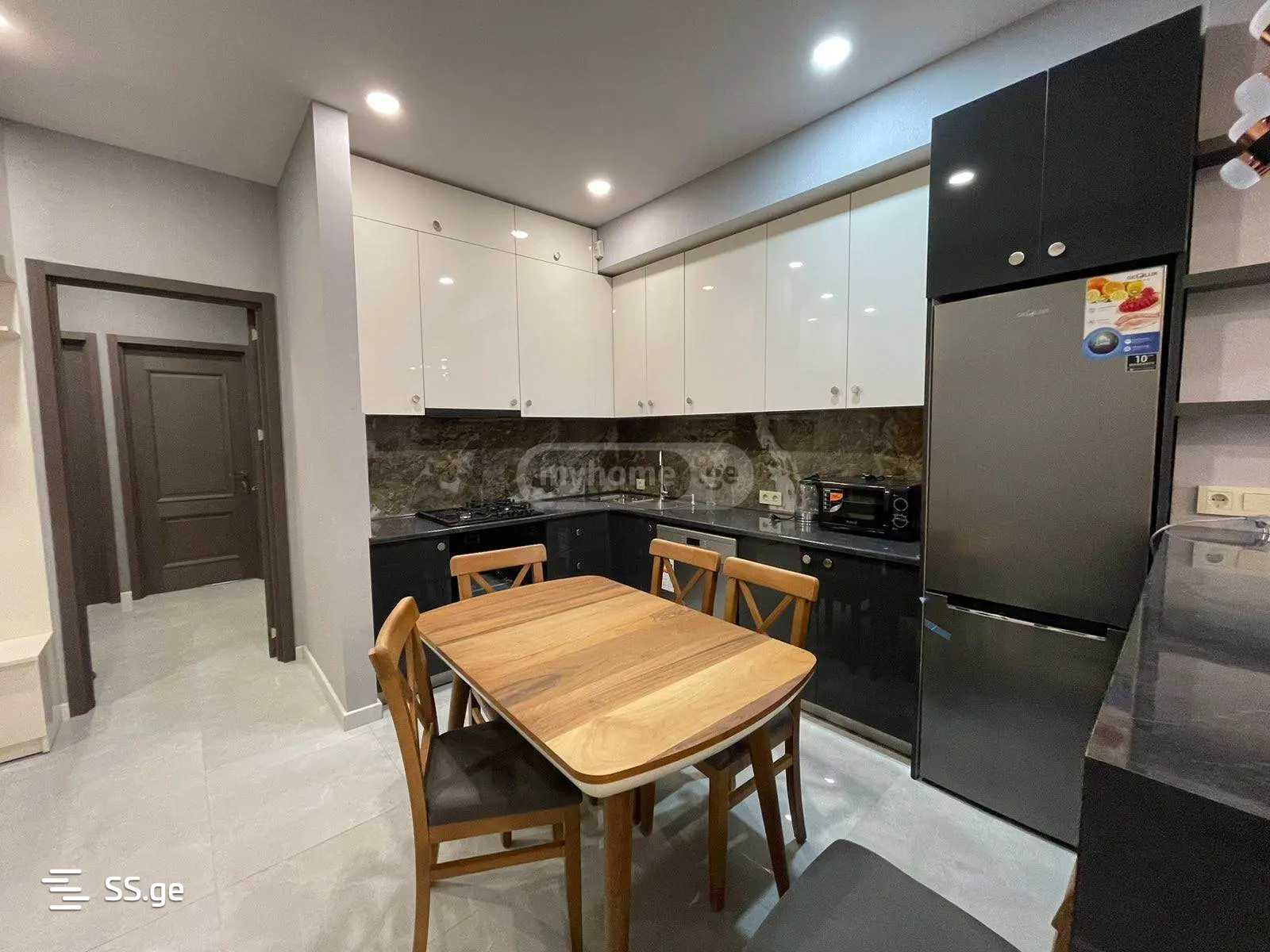 Tamarashvili st. (Saburtalo) - 3 rooms