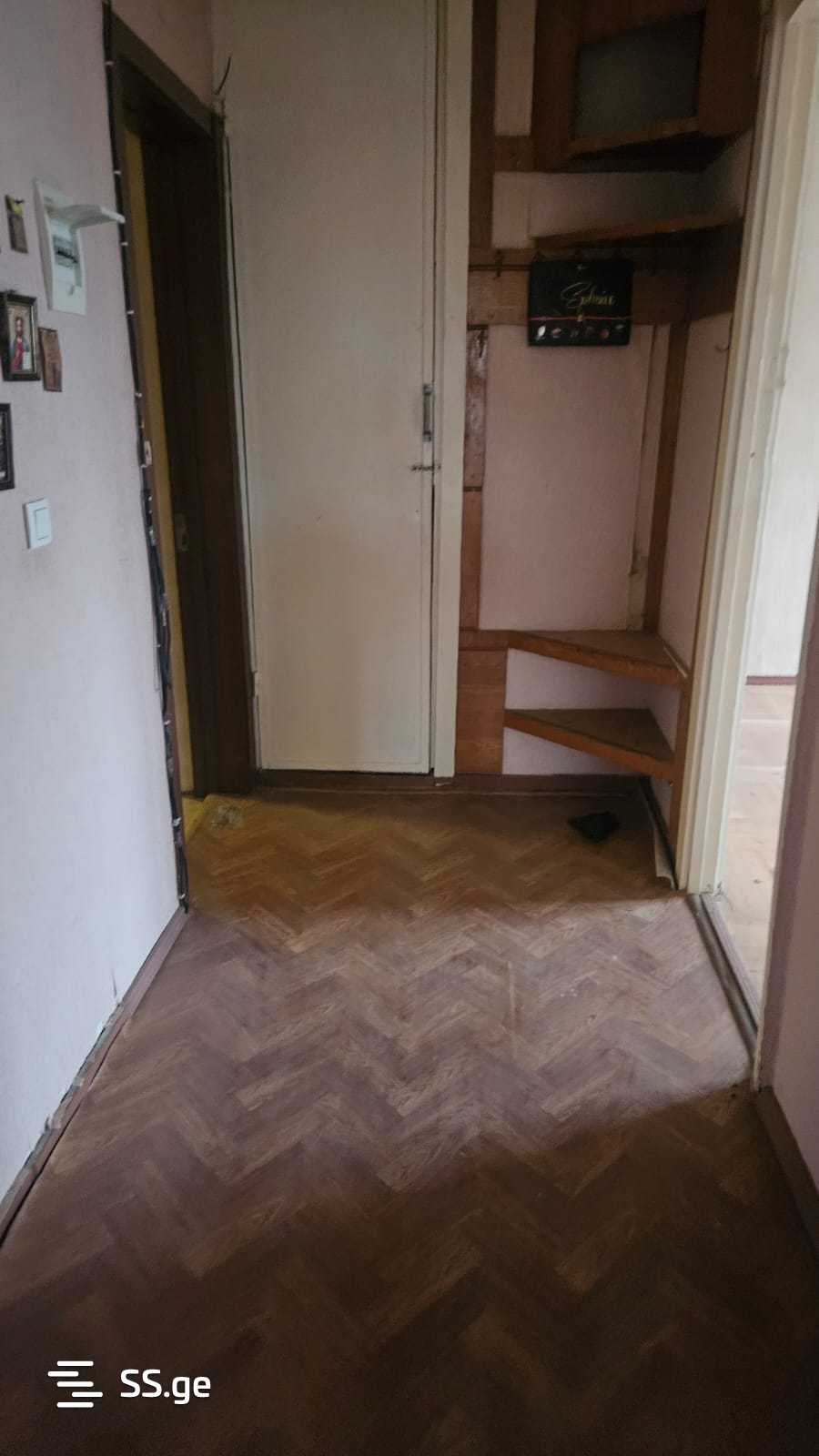 III Microdistrict - Vazisubani - 3 rooms