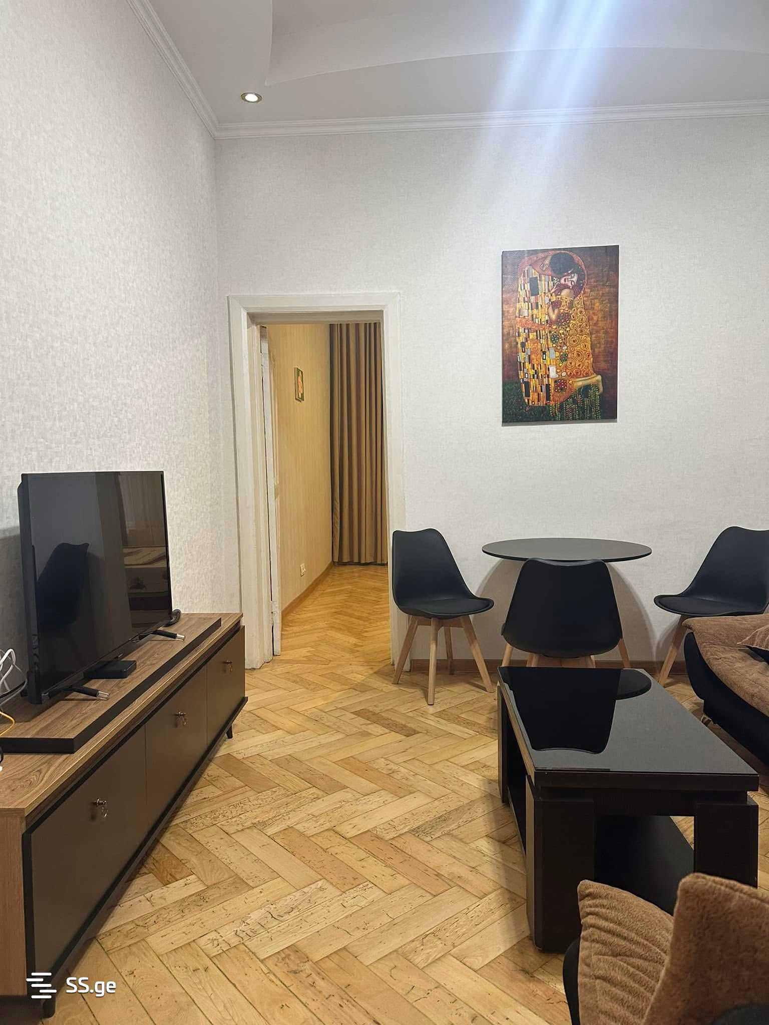 Квартира arsena st. 4