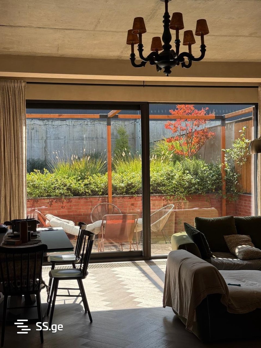 Lisi lake - 5 rooms